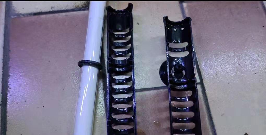 鱼缸加热管有开裂,鱼缸加热管爆裂是什么原因