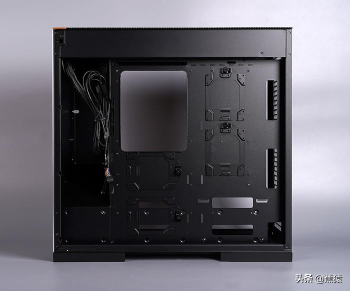 几何未来机箱m2,几何未来机箱4090