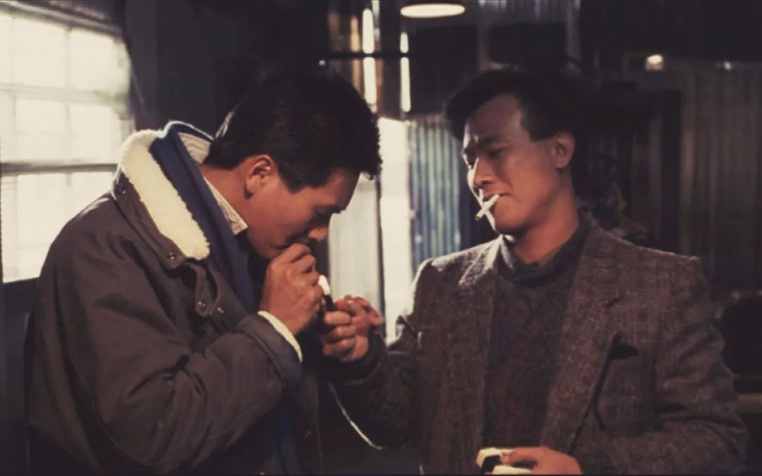 瑞幸一杯拿铁拯救咖啡店,瑞幸一杯美式咖啡