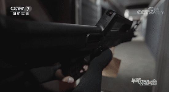 95枪的后坐力有多大,为什么95步枪枪口长短不一