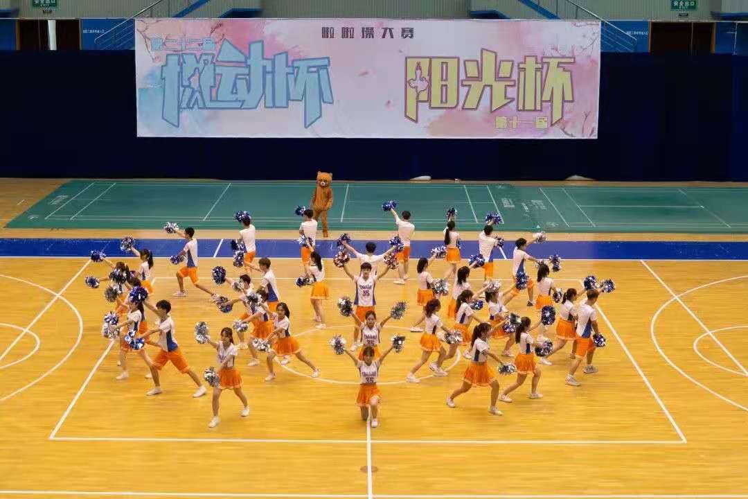 五月动起来图片,五月动起来舞蹈视频