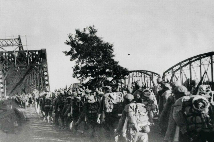 抗战老兵退伍后当民警,退伍军人当粮站站长