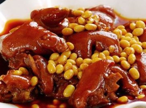 猪蹄炖不烂加碱行不行,猪蹄炖不入味