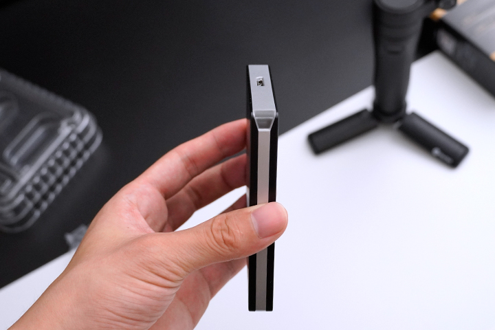 东芝超薄硬盘,测评移动硬盘1t东芝