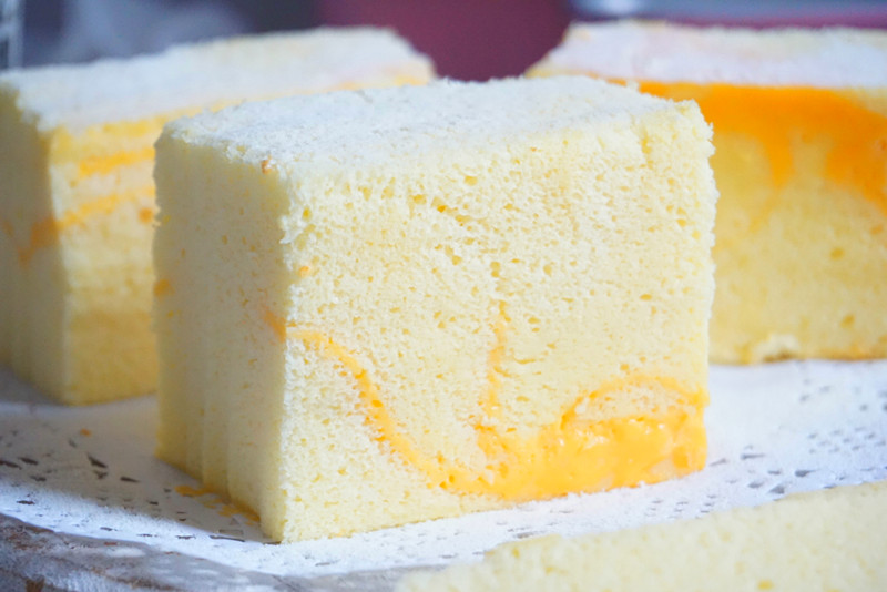 夏妈芝士古早味蛋糕做法,最简单的网红古早蛋糕不用烤箱