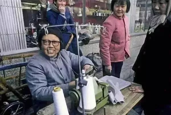 乘法口诀表图大图,简单又容易看的乘法口诀表图