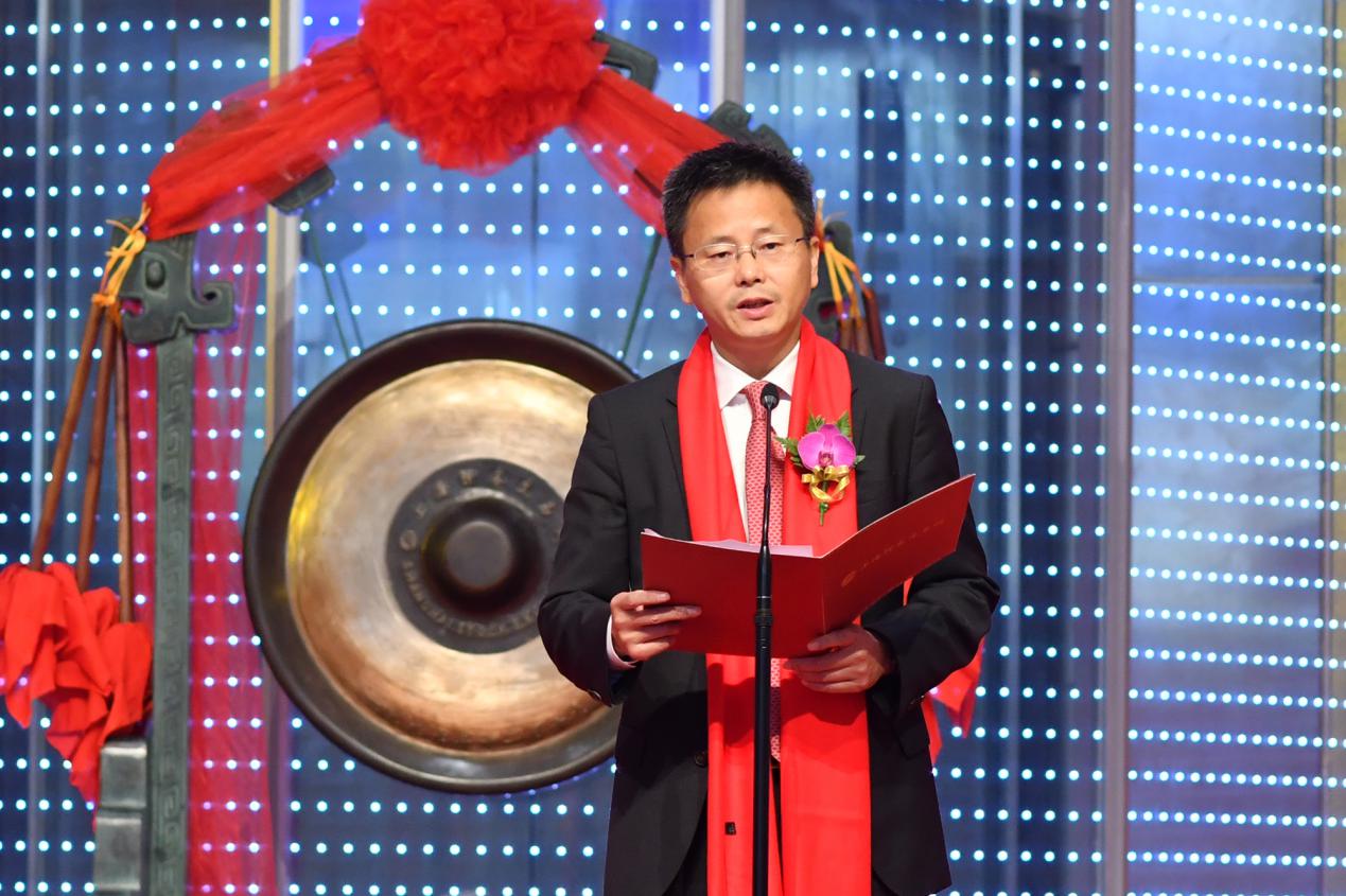 发现价值拥抱成长,南华期货招股