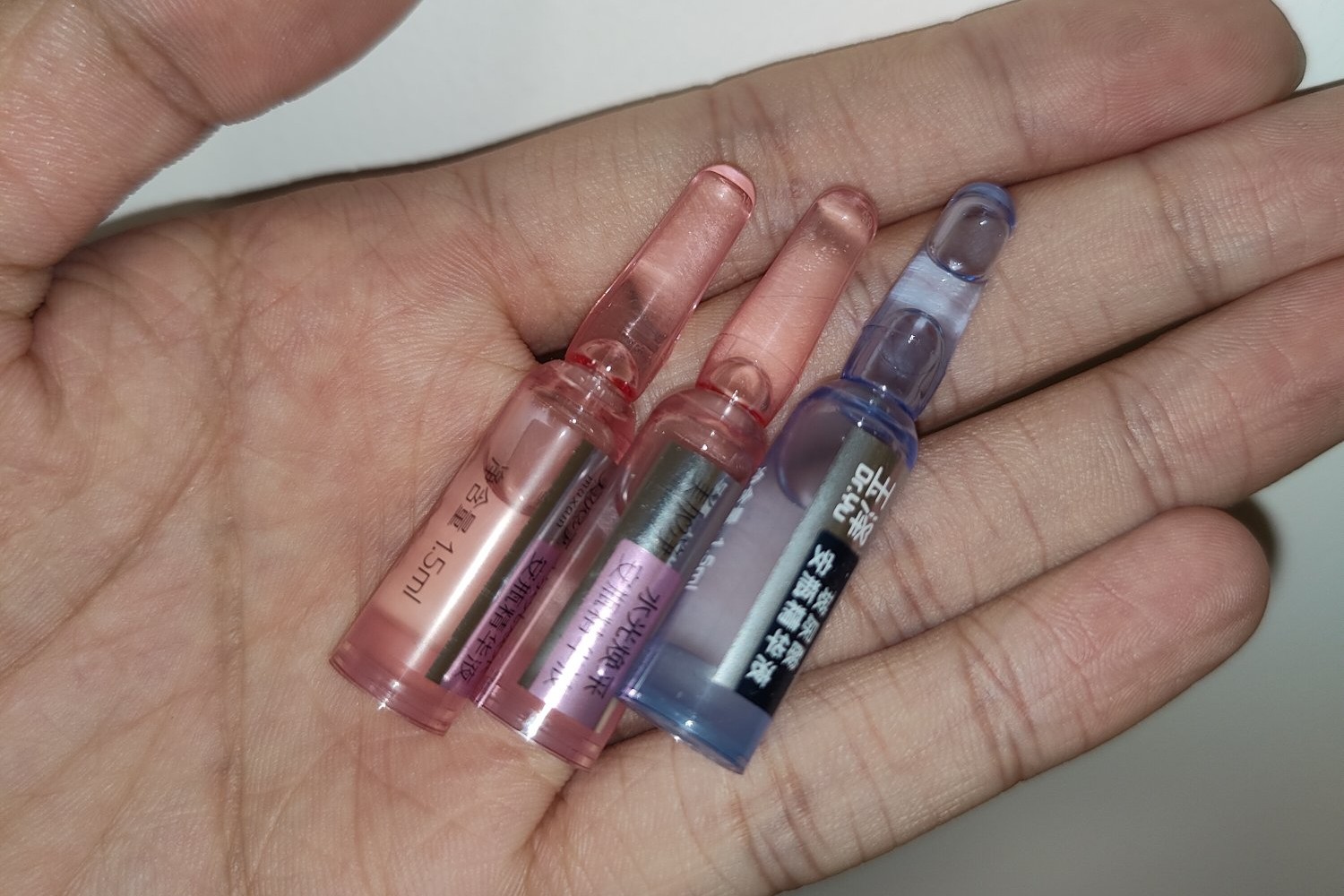 什么牌子的安瓶精华好用,安瓶和安瓶精华的区别在哪