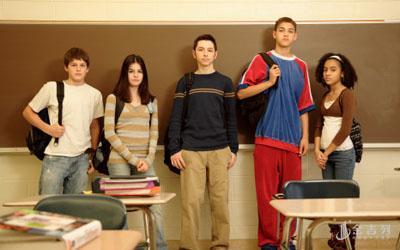 该考GRE还是GMAT？