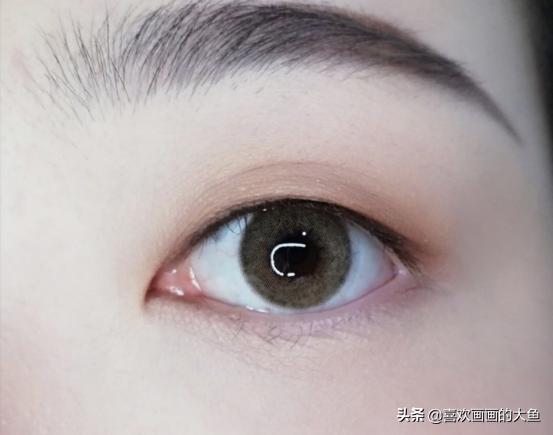 肿眼泡公认最好的眼线笔,推荐肿眼泡眼线画法