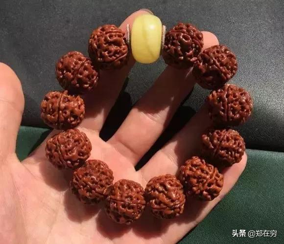 文玩刷子价格一览表,鸡蹬子文玩把件价格