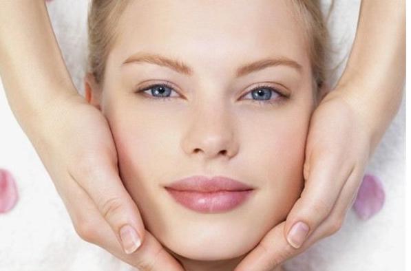 用盐水洗脸可以变成牛奶肌肤吗,坚持用盐水洗脸