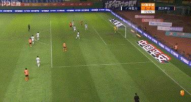 坚韧如钢铁温柔如蝶翼,武汉卓尔0:5广州恒大