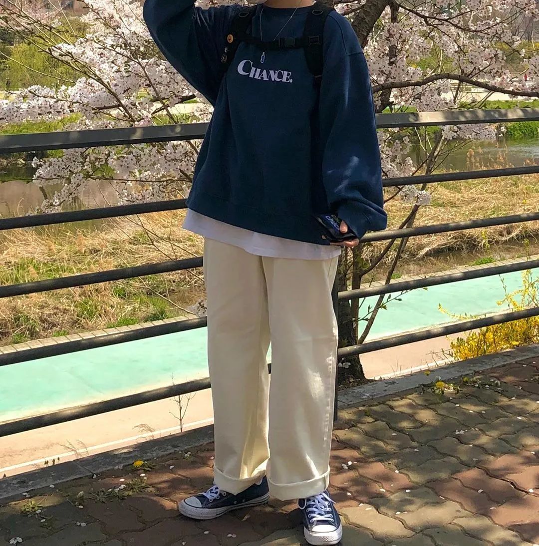 超好看的韩国原单卫衣,卫衣最新韩国款