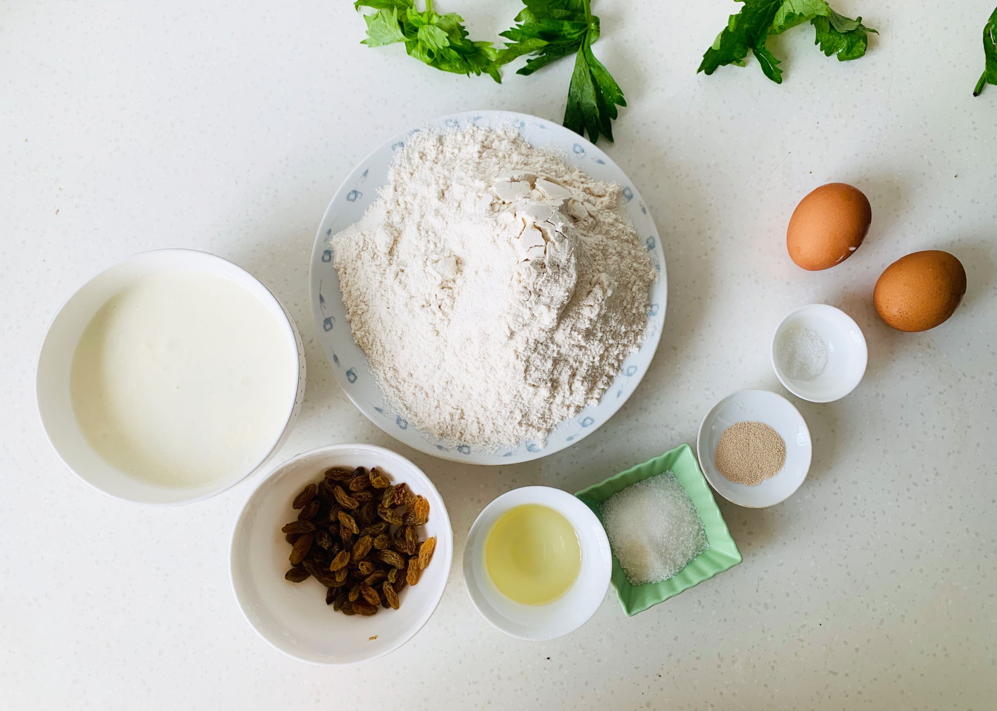 懒人做面包不用牛奶和低筋面粉,普通面粉做1000克吐司面包