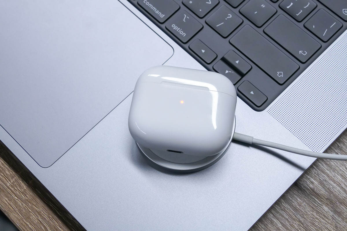 airpods3左右耗电不一样,airpods3轻点两下无反应