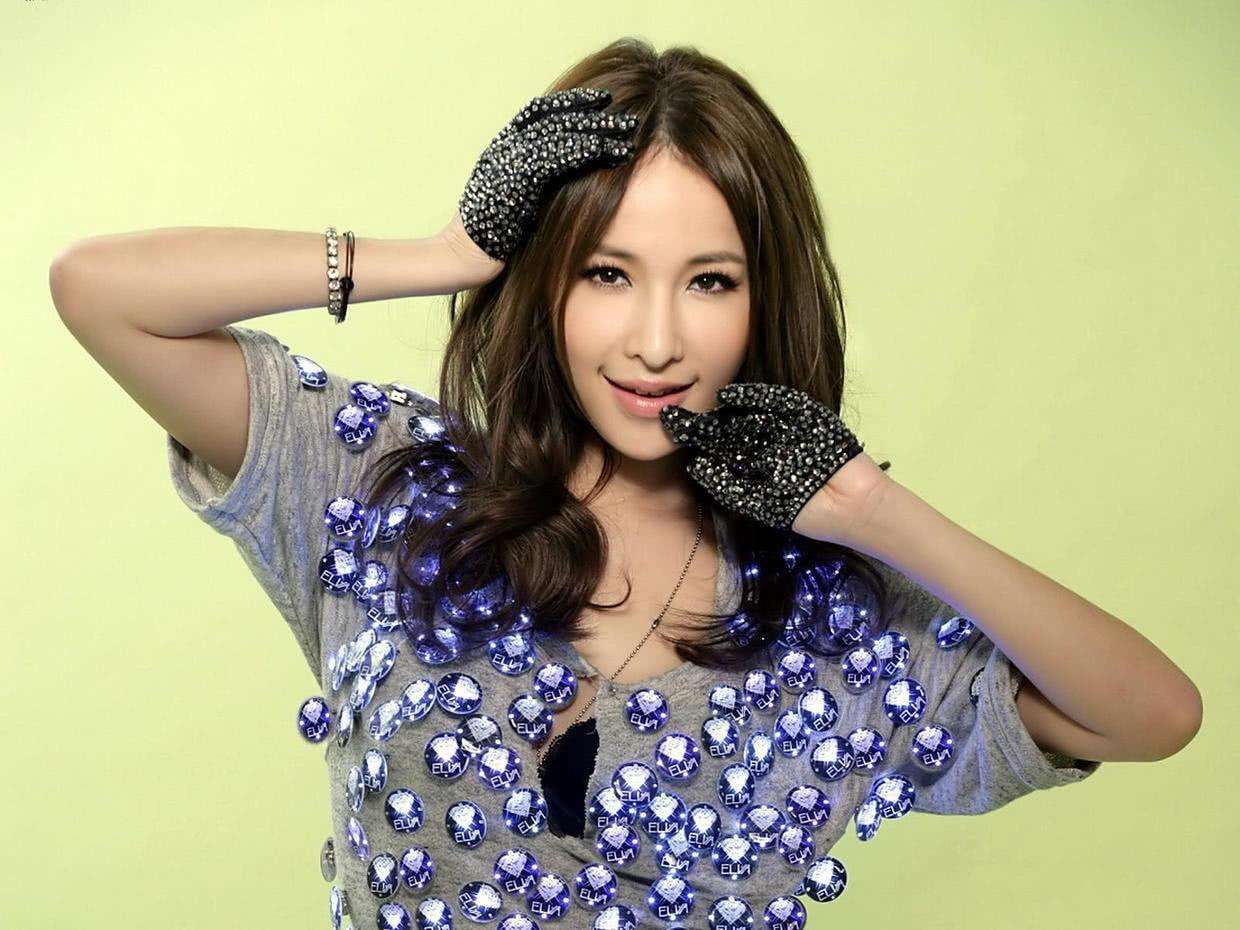 姐弟恋萧亚轩,什么样的女人最适合谈爱情