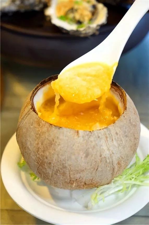 老板疯了五元一桌子菜,老板疯了系列零食