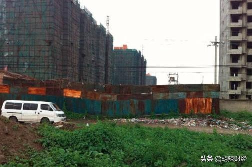 烂尾别墅3万一套,郑州烂尾楼开发商处理结果