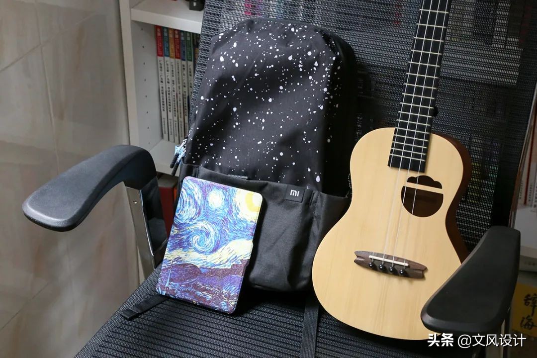 小米极简都市背包一代和二代,小米休闲小背包