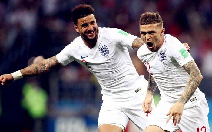 右后卫英格兰,右后卫