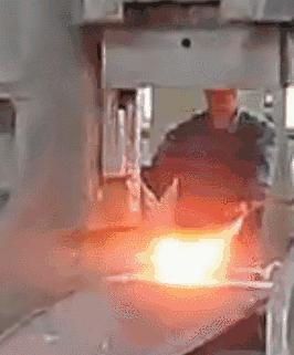 各种形状的钣金冲压成型,挤压成型与锻压成型视频