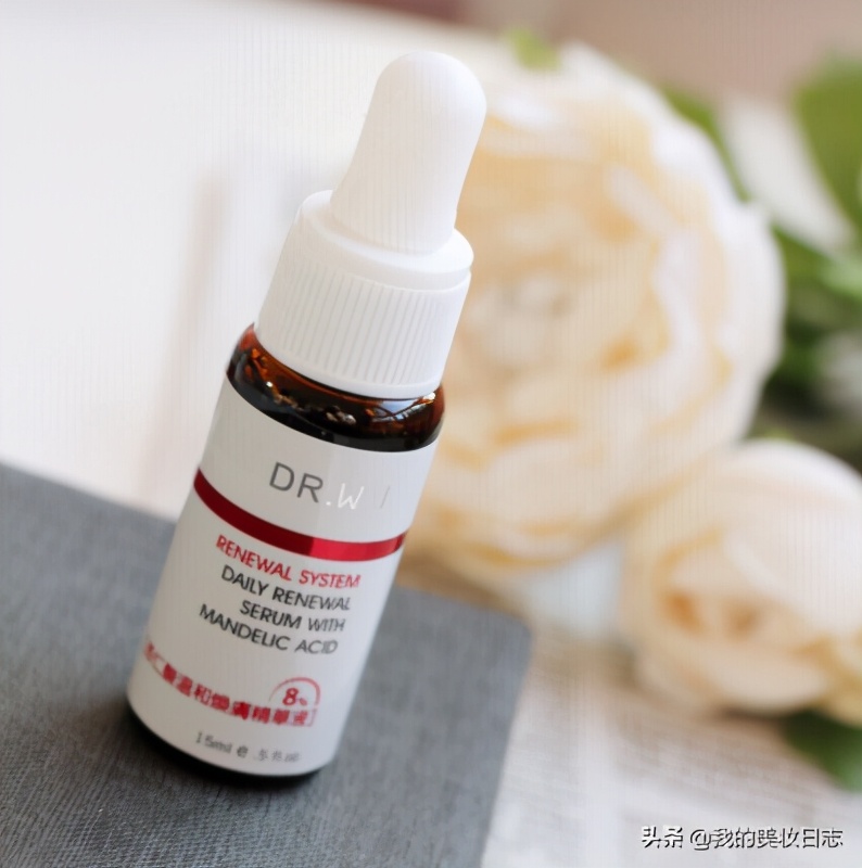 什么精华液保湿效果最好用,如何选择一款适合自己的精华液