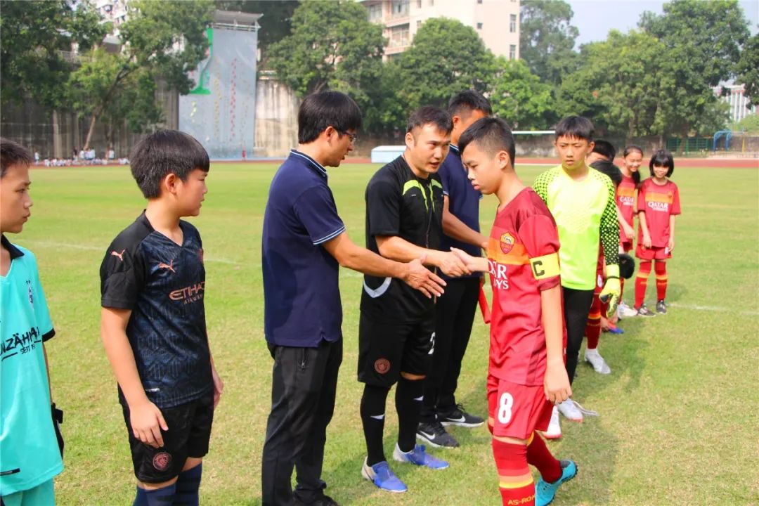 点燃绿茵烽火,绿茵逐梦小学生校园足球联赛
