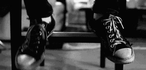 不开胶的帆布鞋品牌,不开胶的鞋子是真的吗