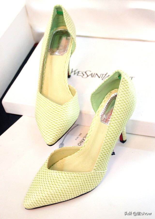 尖头高跟鞋前面磨脚怎么办小窍门,如何挑一双合脚高跟鞋
