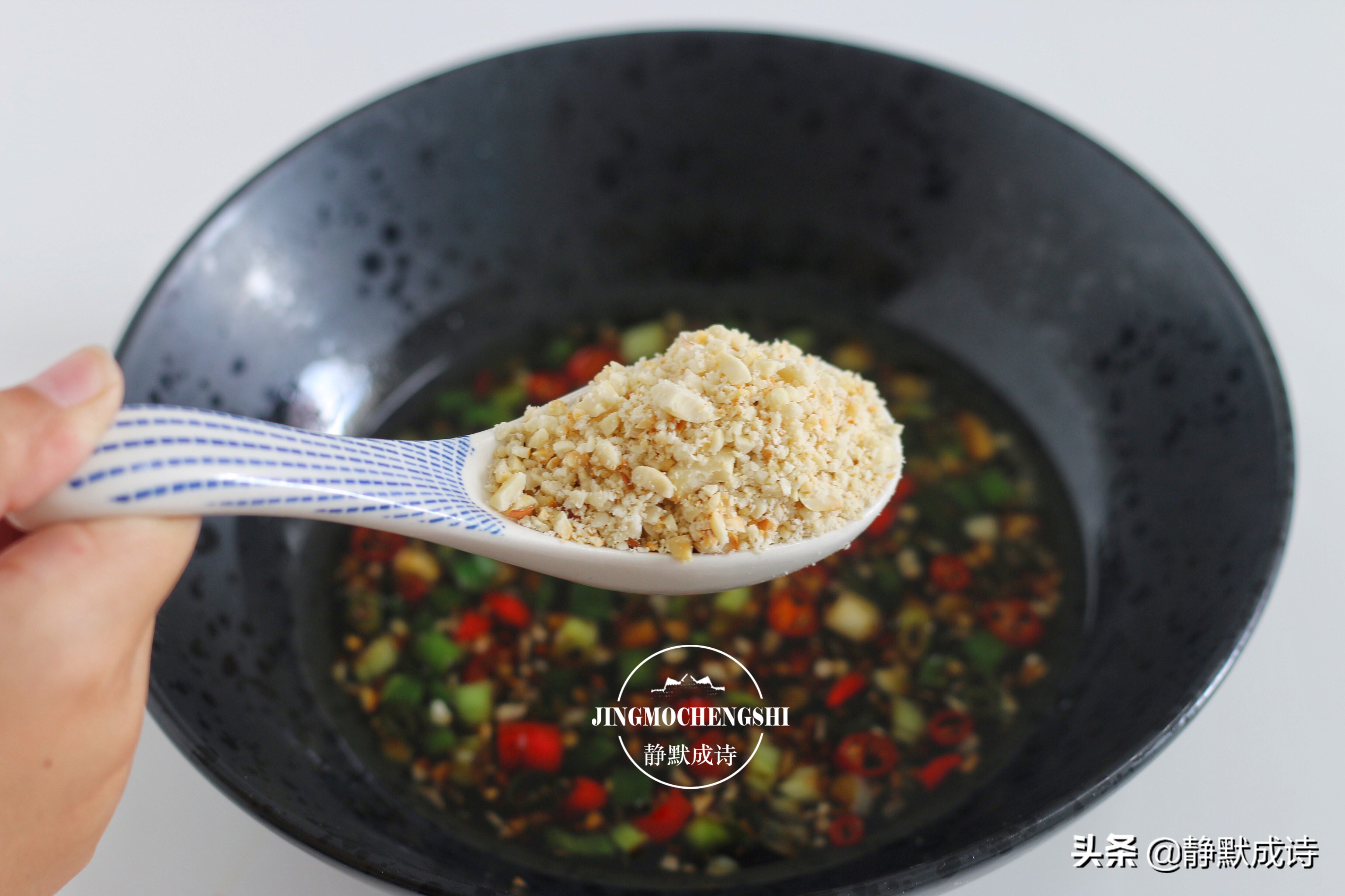 清汤羊肉火锅蘸料,在家就能做的超级好吃火锅蘸料