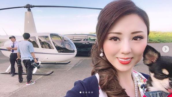 日本微商炫富，年花64万租酒店放包包：有钱人生活就这么朴实无华