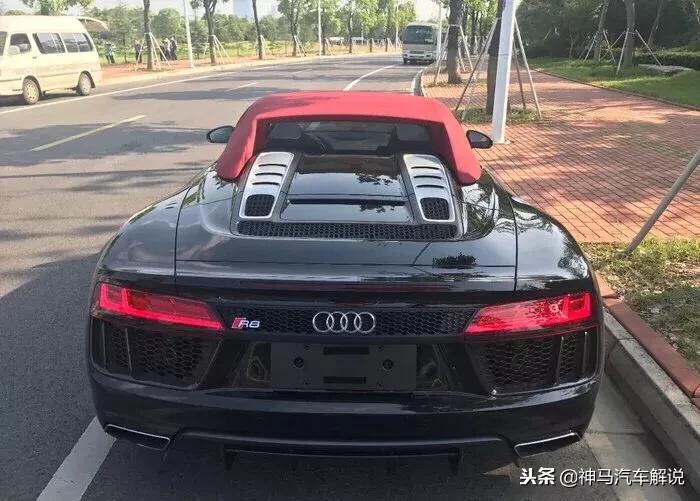 奥迪r8都是敞篷跑车吗,2020奥迪r8敞篷车展