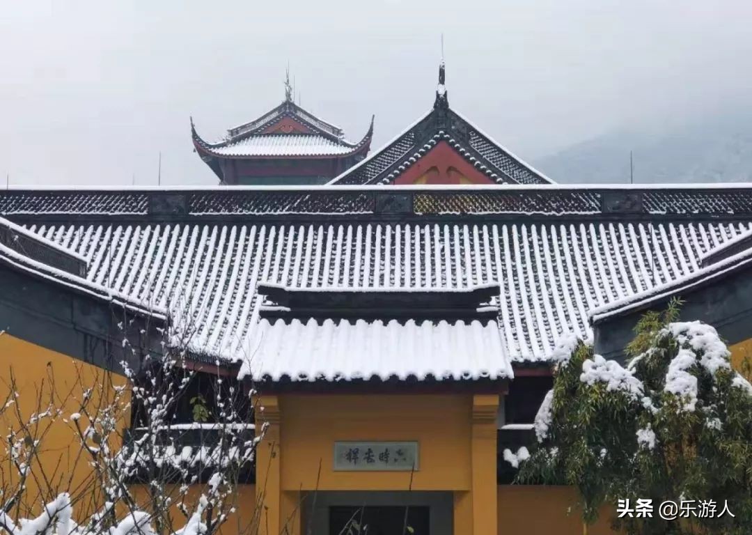 中国雪后最美的十个城市,中国大雪纷飞又能看海的城市