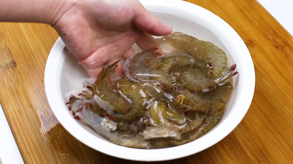 基围虾怎么做才酥脆好吃,基围虾怎么做才香辣酥脆好吃