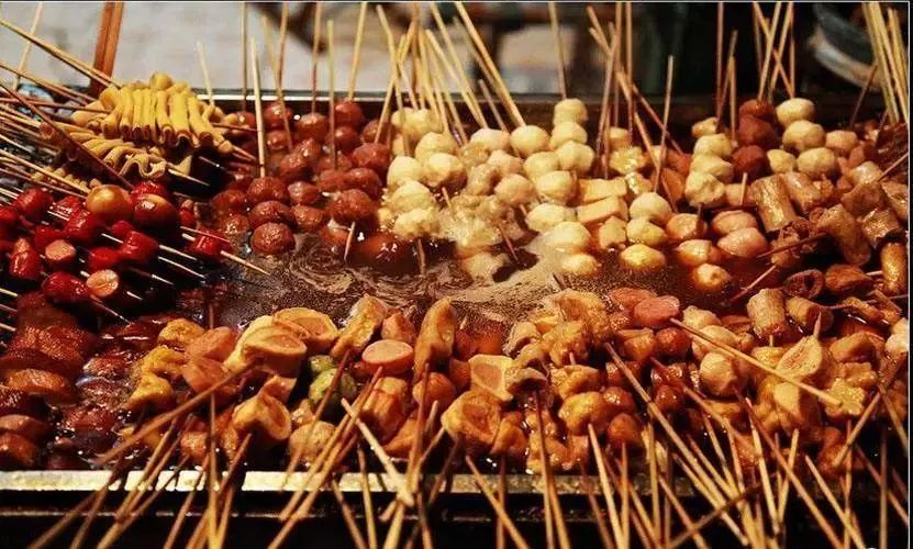 麻辣烫年入50亿,麻辣烫单店年收入300万