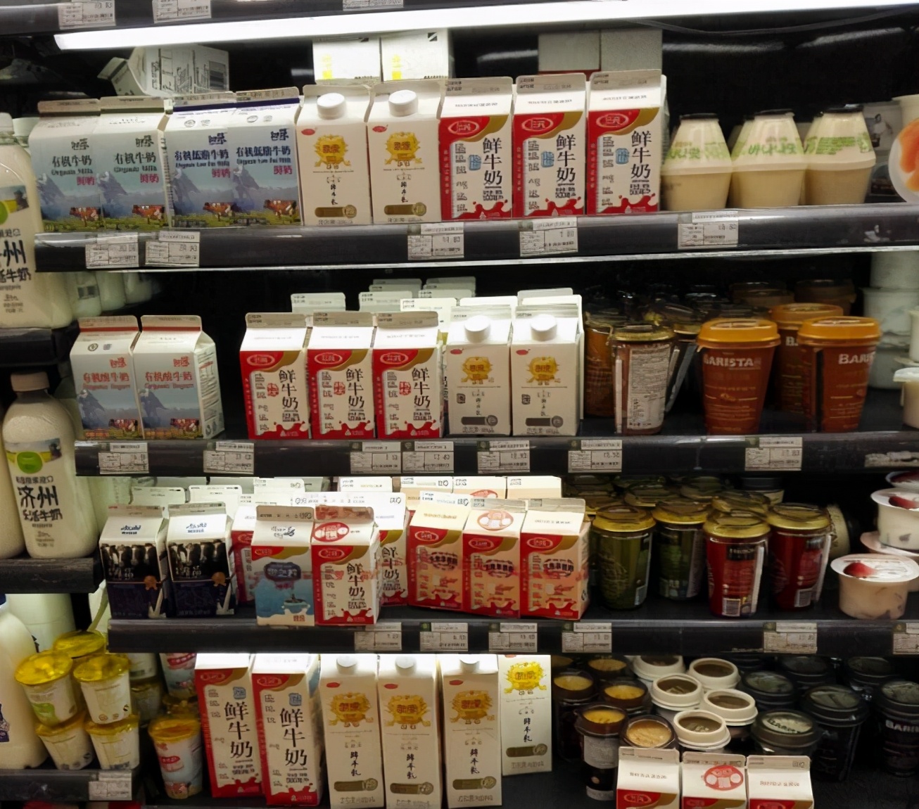 盒装的牛奶和袋装的牛奶哪种最好,为什么牛奶袋装和盒装保质期不同