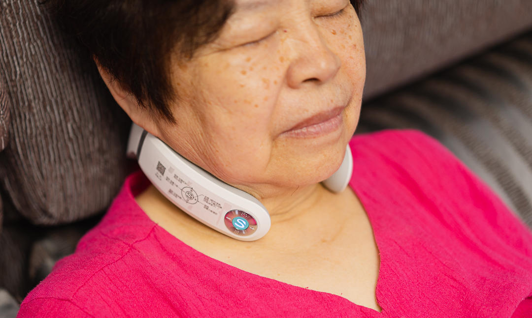 人类迷惑行为大赏析,颈椎按摩仪真实评测推荐第一名