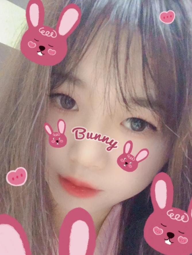 被母亲虐待、被家人和亲戚抛弃、被房东欺负、没钱治病！19岁女孩患5年尿毒症，曾想割腕自杀、吃*眠药安**自杀