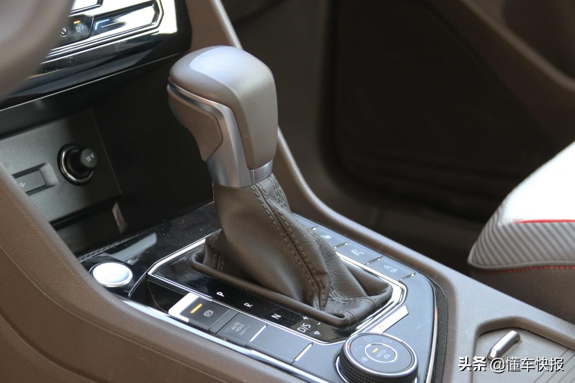 内外焕新更有质感,外观内饰全面升级大众途观l