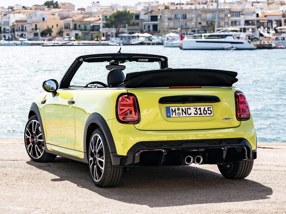 minijcw敞篷2022款国内什么时候出,mini敞篷版jcw高清鉴赏