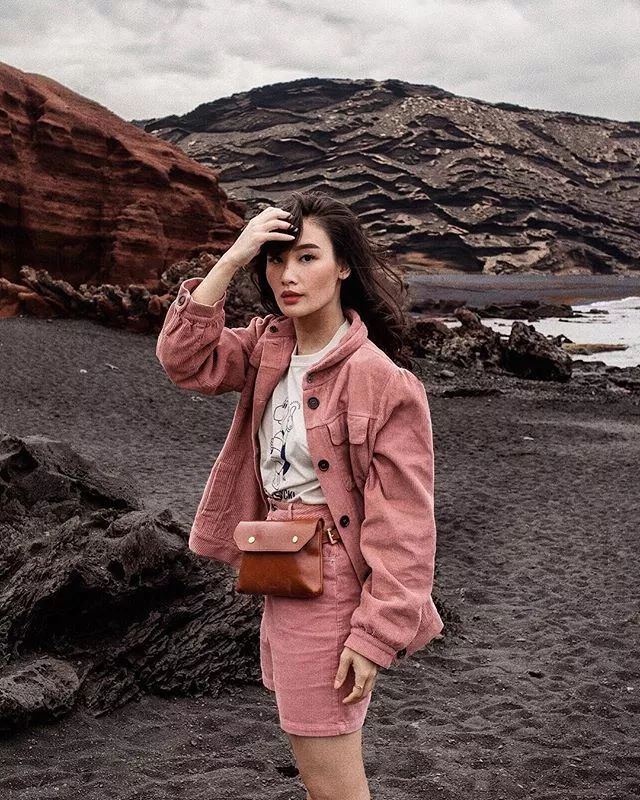 适合微胖小个子女生的衣服店铺,微胖小个子衣服穿搭