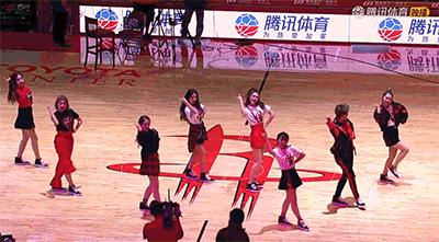 贫民窟女孩怎么提升衣品,贫民窟女孩怎么过精致的生活