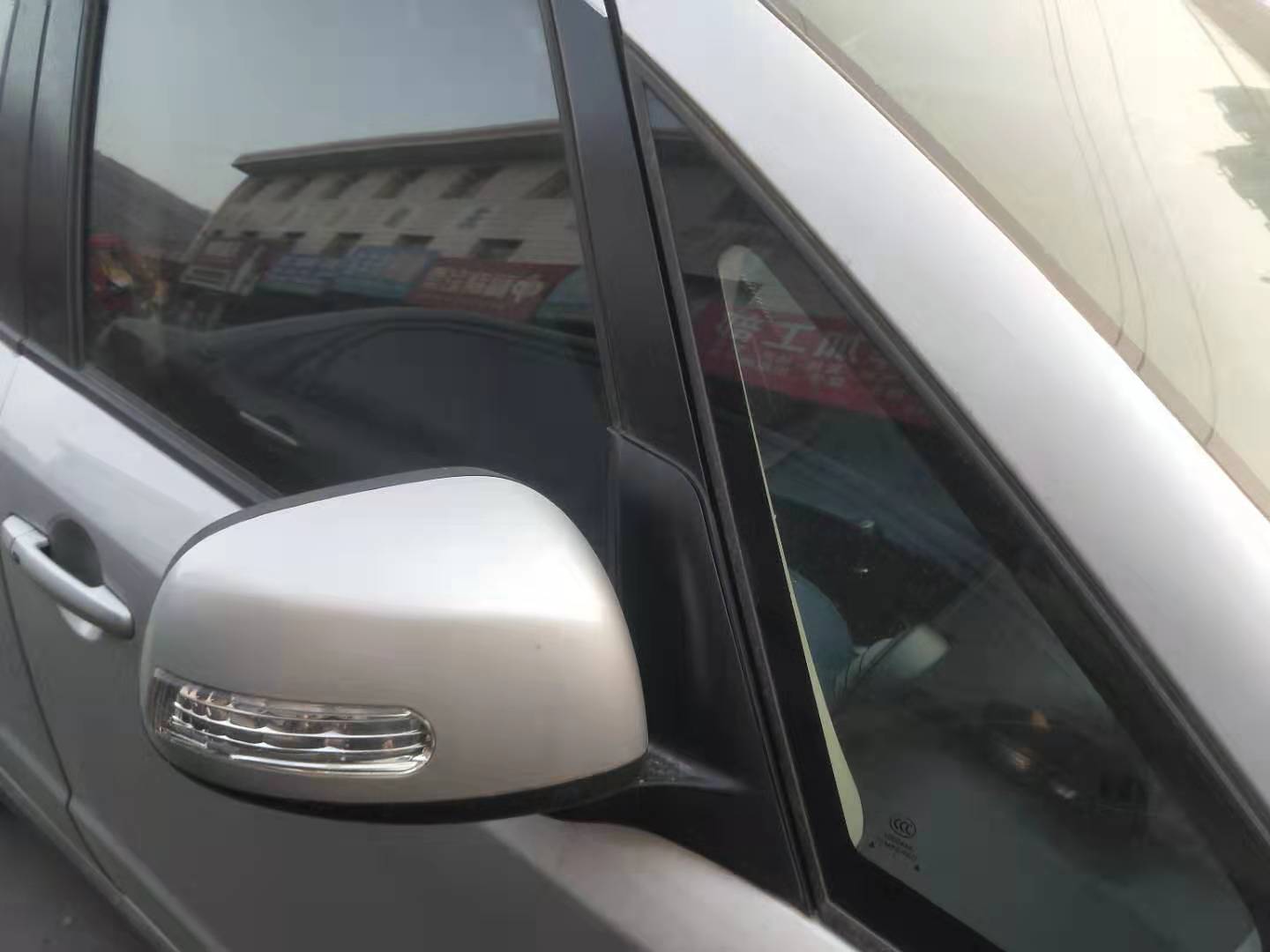 胖哥评测铃木雨燕1.3,胖哥试驾铃木雨燕的视频