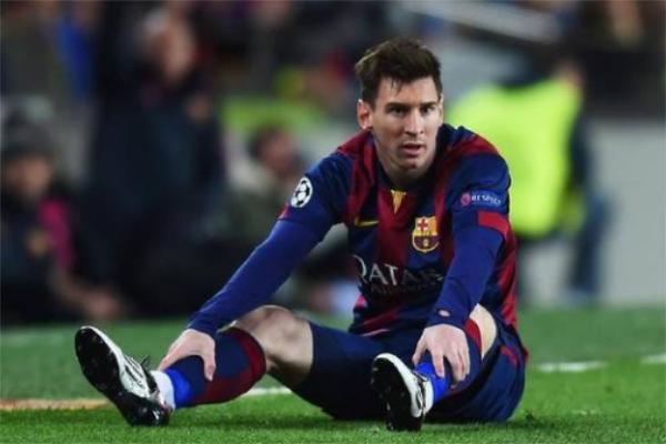 莫德里奇拉扯梅西球衣,莫德里奇梅西拉球衣