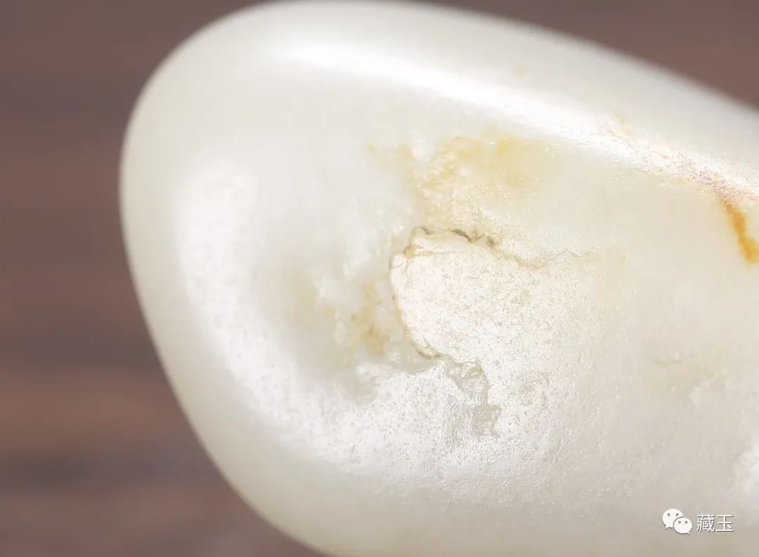 无裂不成玉,和田玉怎么才能看出有没有裂