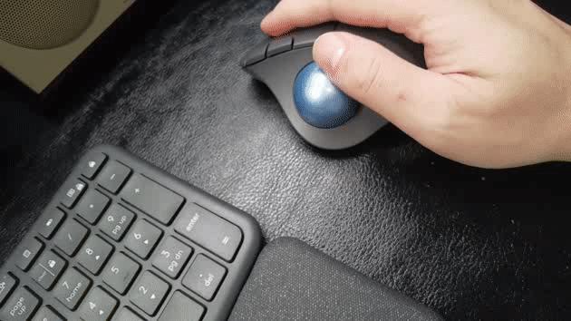 一个中年男人最后的“自留地”—晒晒我的桌面好物