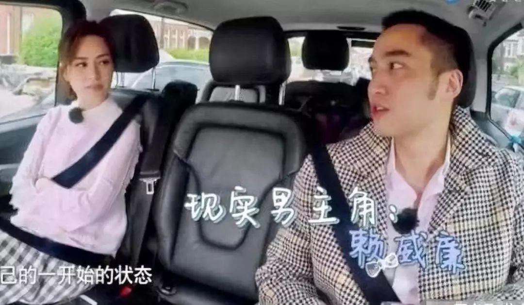 阿娇演港女,阿娇不笑和笑起来的对比照