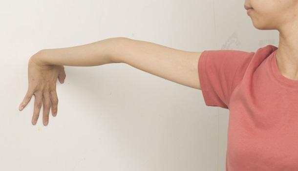 受伤更要正确动！谭中医教你5招加速手腕恢复