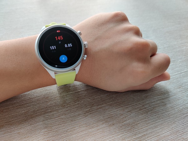 fossil双显手表国产测评,fossil运动智能手表